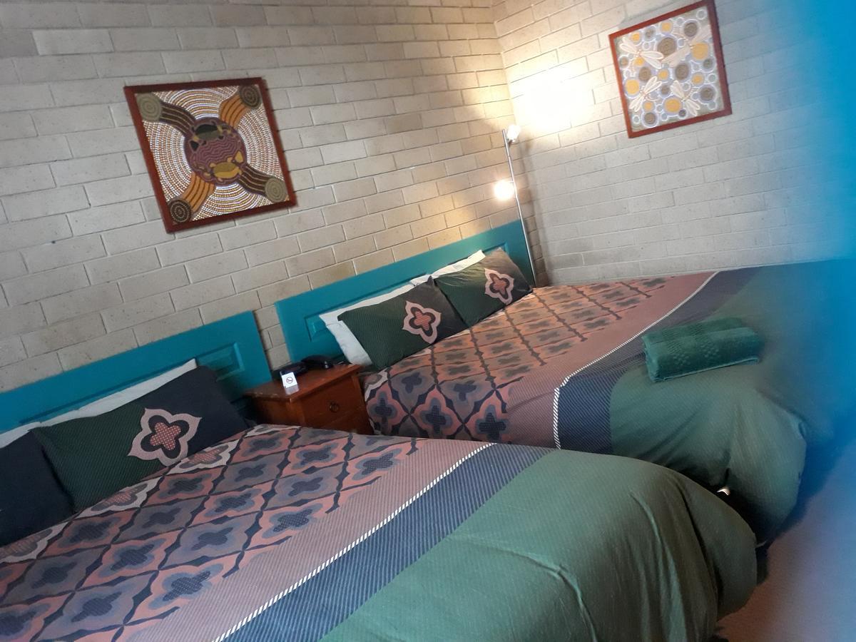 Moe Motor Inn - Contactless 24 Hour Checkinn Available Exteriér fotografie
