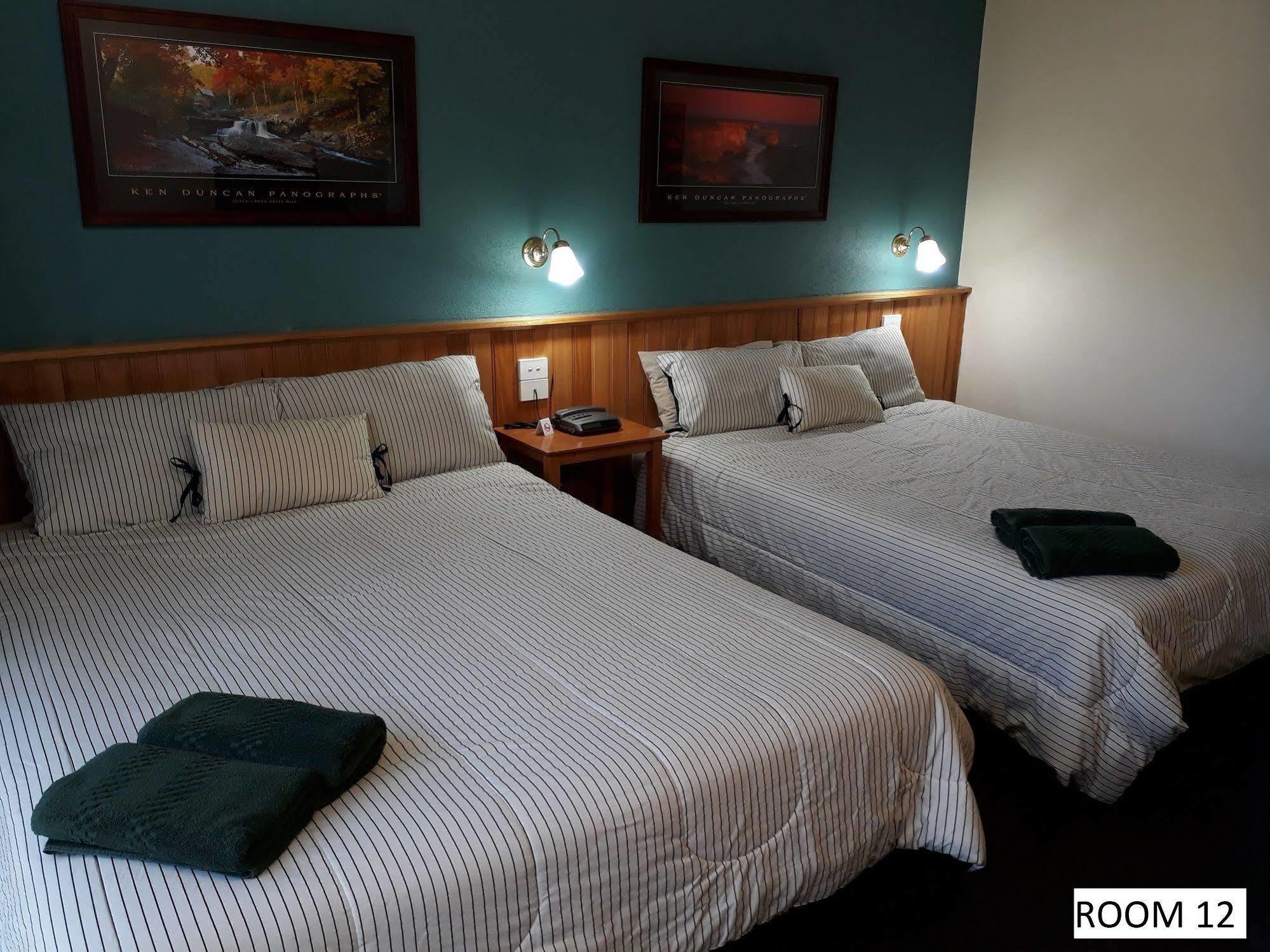 Moe Motor Inn - Contactless 24 Hour Checkinn Available Exteriér fotografie
